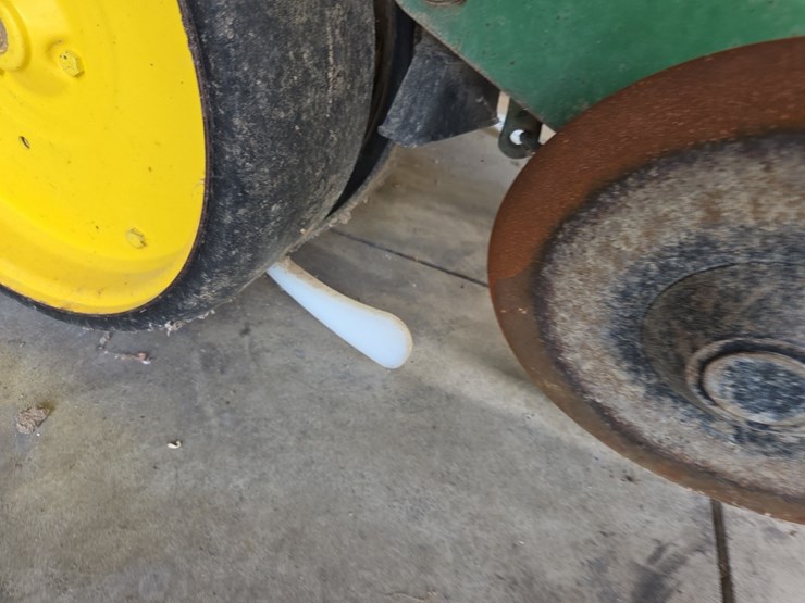 john-deere-7200-image-14