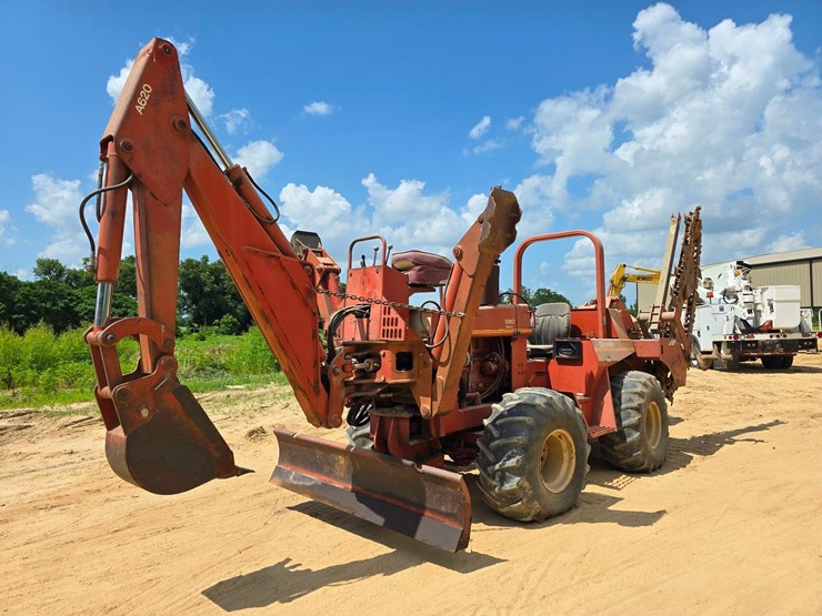 ditch-witch-6510-image-1