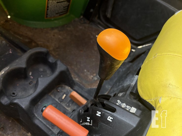 2016-john-deere-gator-xuv-855d-s4-image-10