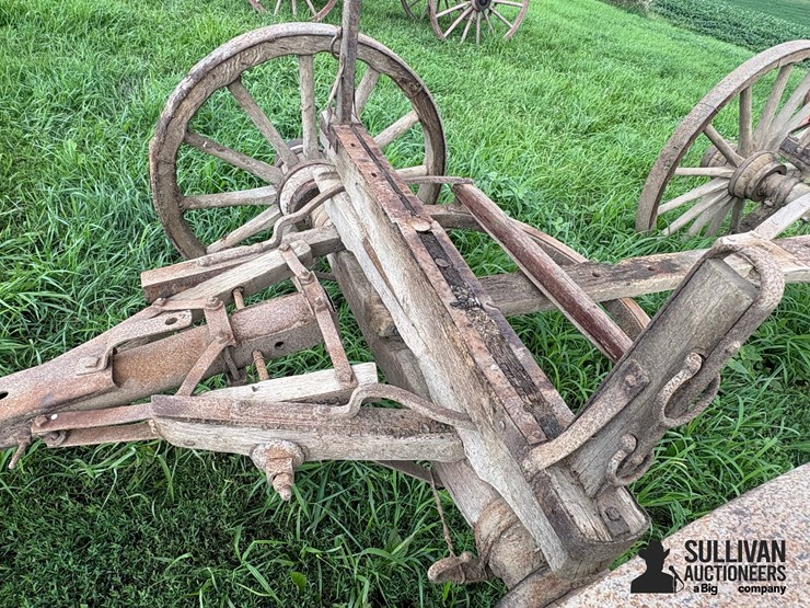 wooden-wheel-running-gear-image-12