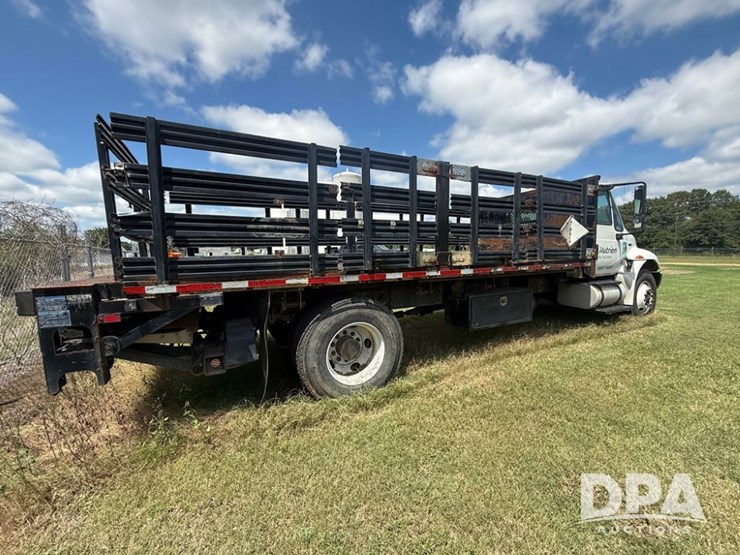 2015-ihc-4300-flatbed-truck-(pz13782,-unit-30150)-image-6