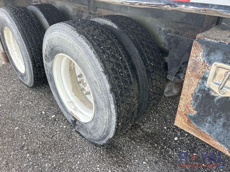2008-kenworth-t300-image-33