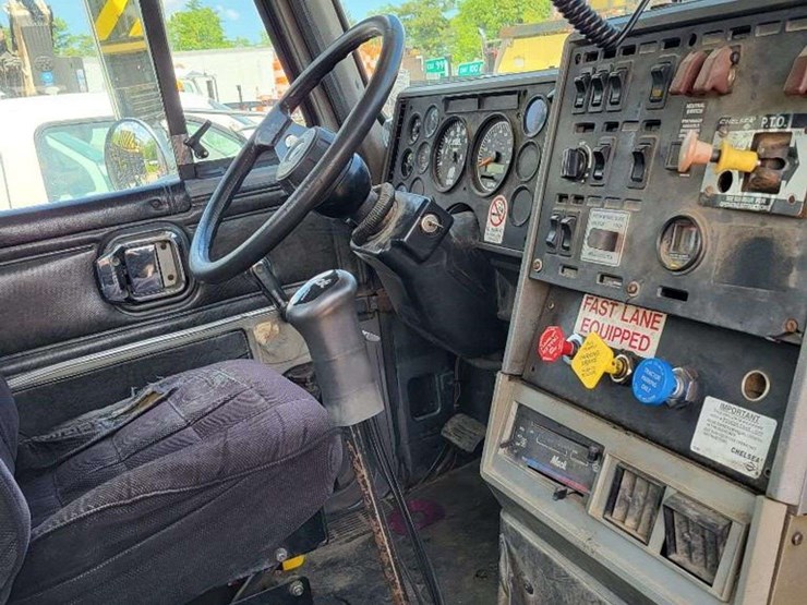1994-mack-ch613-image-7