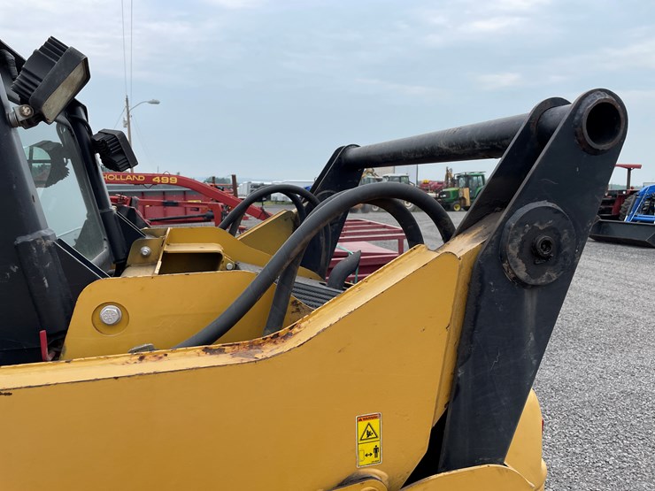 2007-caterpillar-257b-image-19