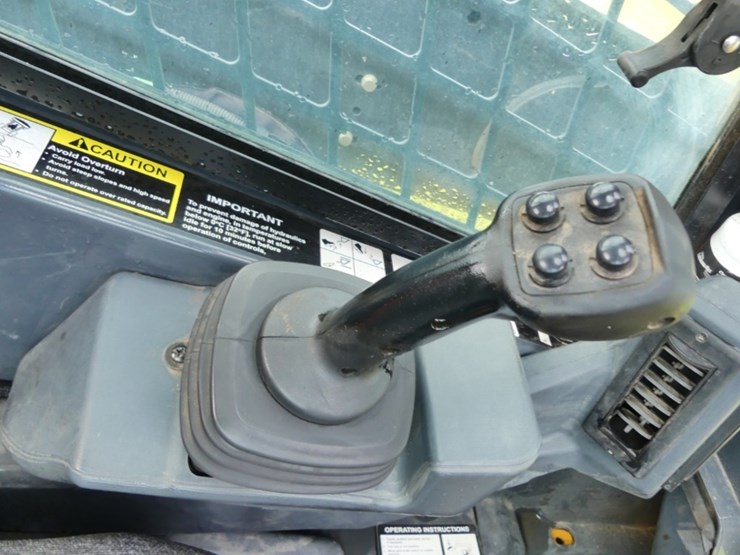 deere-331g-image-14
