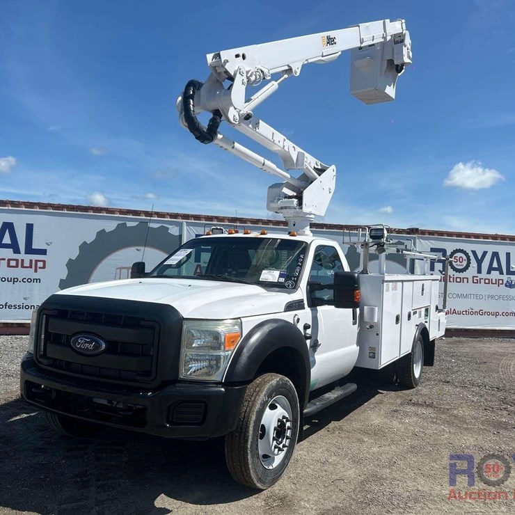 2013 FORD F550