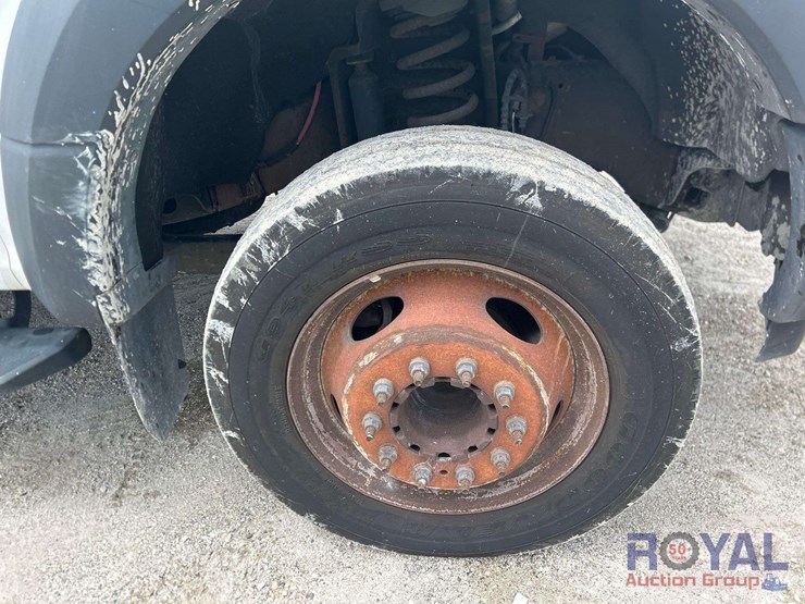 2017-ford-f450-image-31