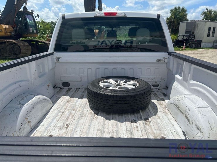 2019-ford-f150-image-19