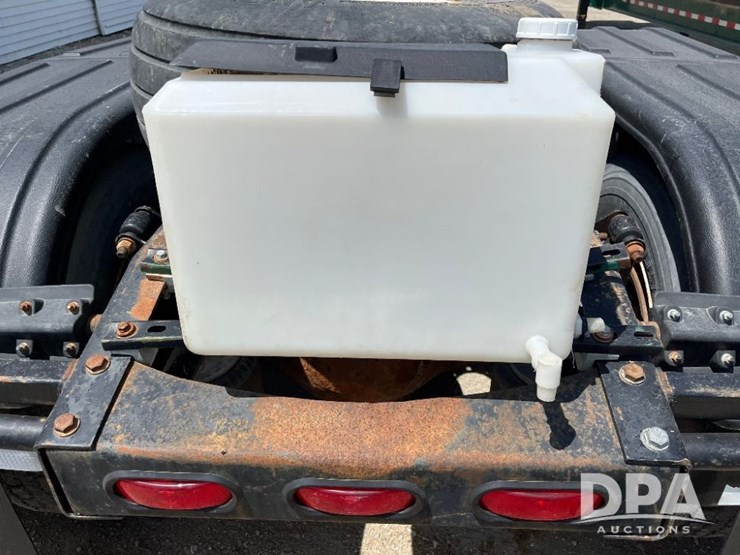2009-freightliner-truck-(jn2397,-unit-277091)-image-37