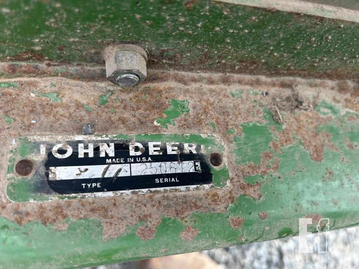 john-deere-3800-image-7