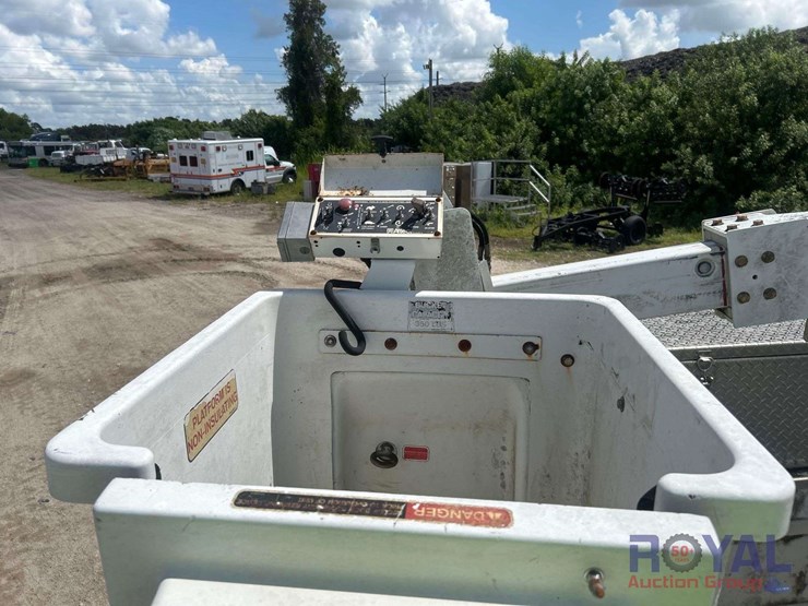 2013-ford-f450-image-26