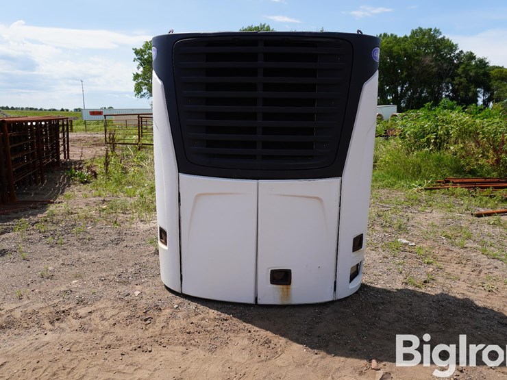 carrier-vector-8600mt-reefer-unit-image-2