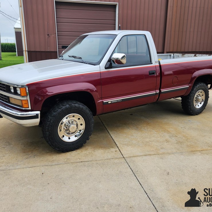 1989 CHEVROLET 3500