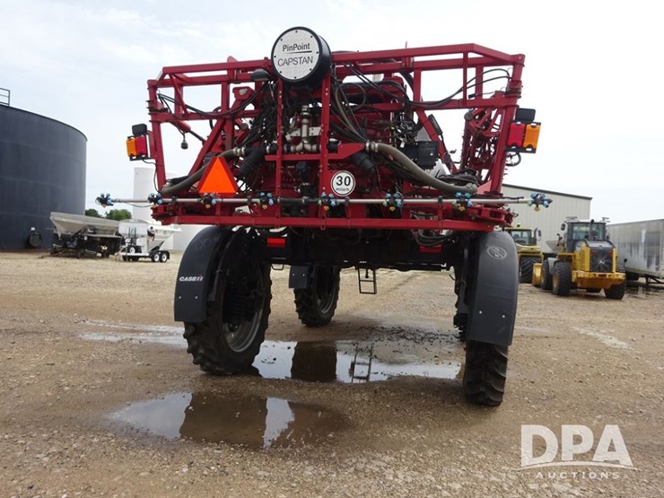 2011-case-ih-patriot-4420-image-25