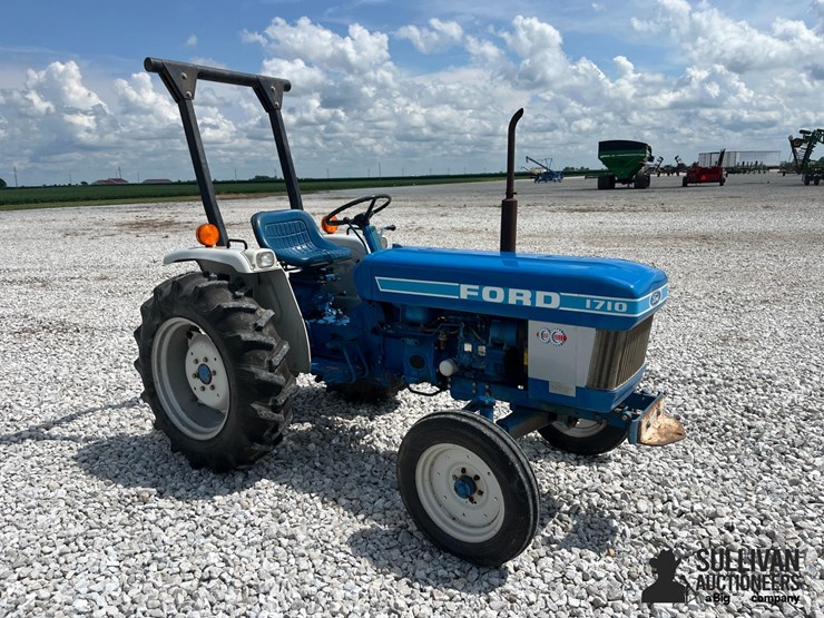 1986-ford-1710-image-3