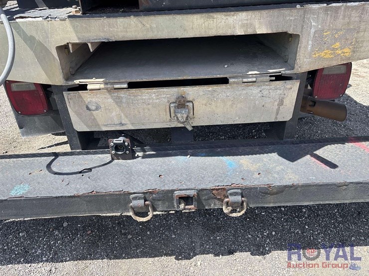 2017-ford-f550-image-23