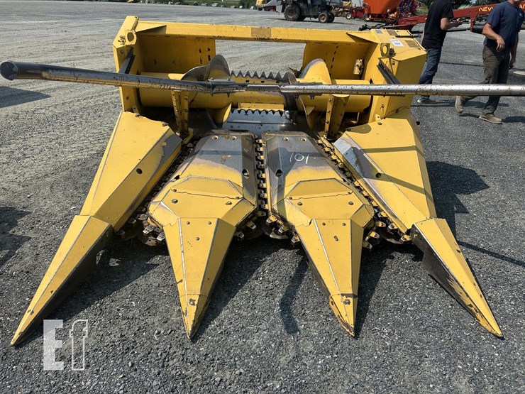 new-holland-3pn-image-2