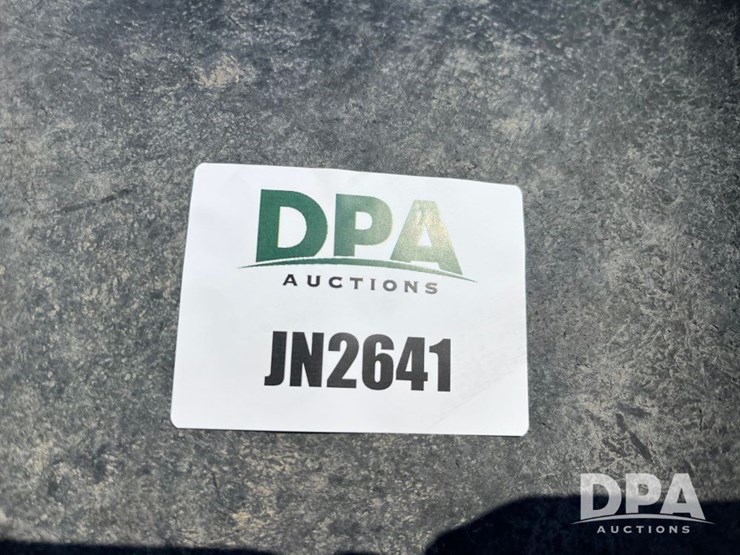 john-deere-r4045-image-9
