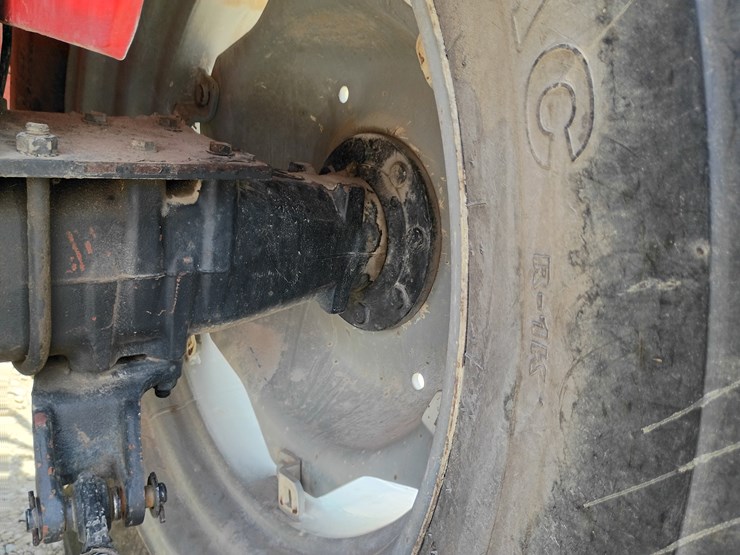 agco-allis-6690-image-49