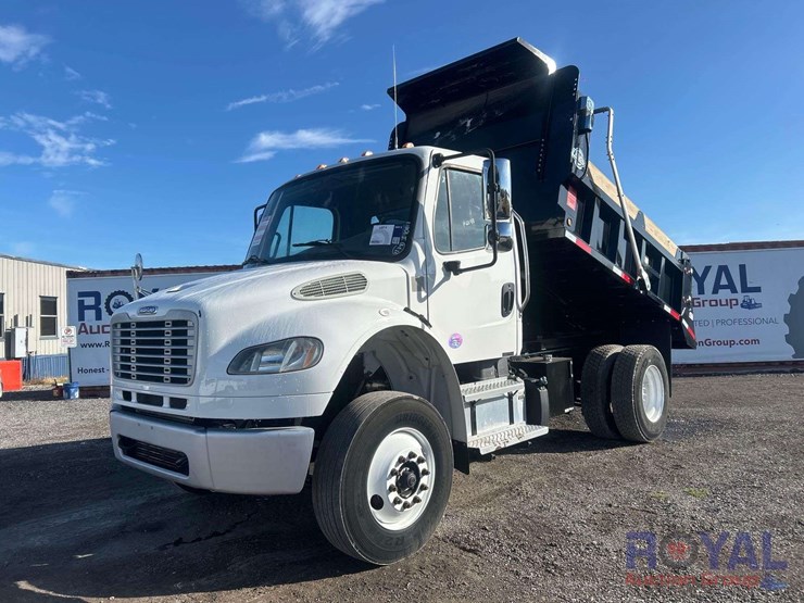 2020-freightliner-m2-106-dump-truck-image-1
