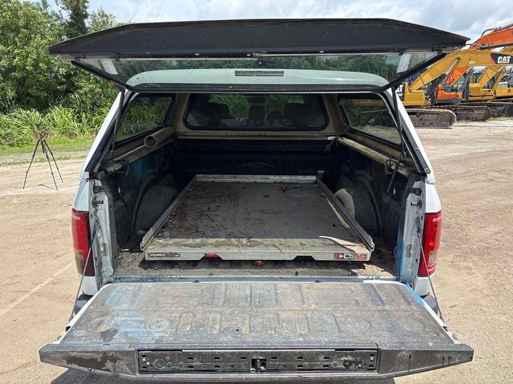 2015-ford-f150-image-17