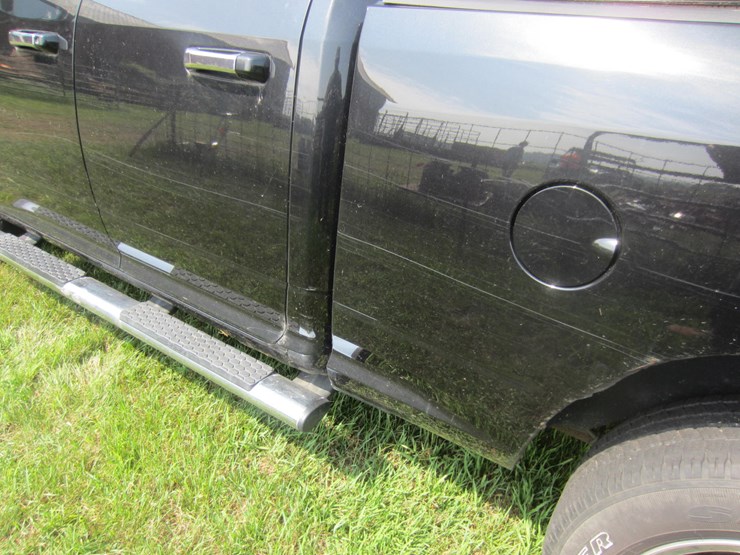 2011-dodge-ram-1500-image-19