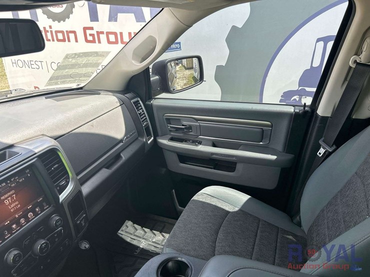 2017-dodge-ram-1500-image-16