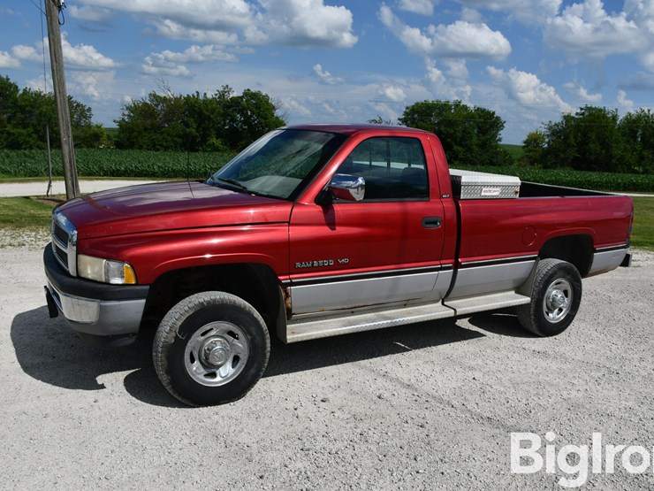 1997-dodge-ram-2500-image-1