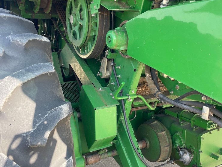 john-deere-9500-image-30