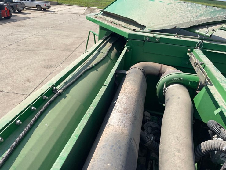 2002-john-deere-9550-image-113