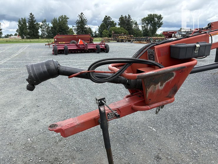 new-holland-1431-image-13