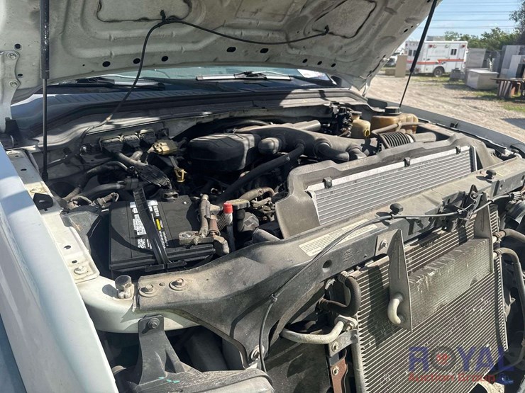2009-ford-f550-image-8