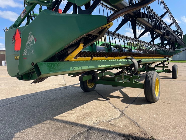 john-deere-925f-image-21