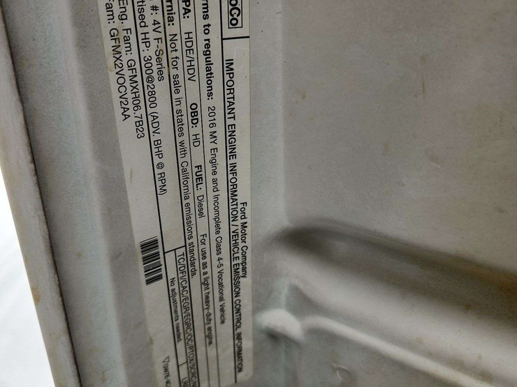 2016-ford-f550-image-32