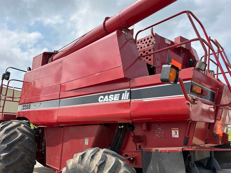 case-ih-2388-image-8