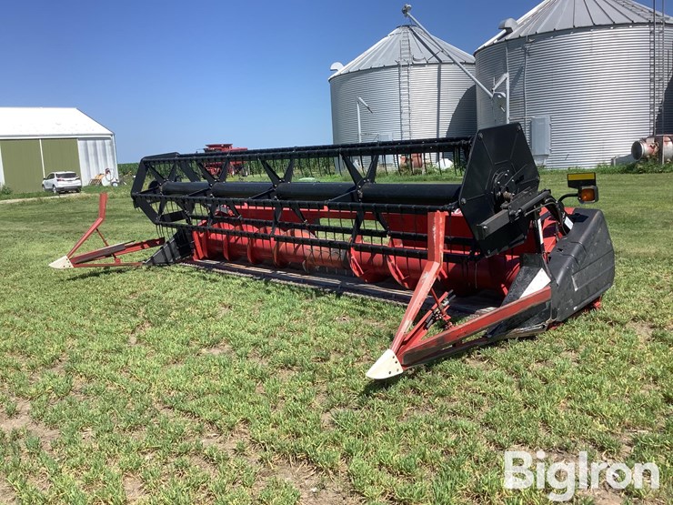 2004-case-ih-1020-image-1