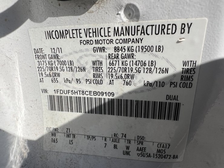 2012-ford-f550-image-9