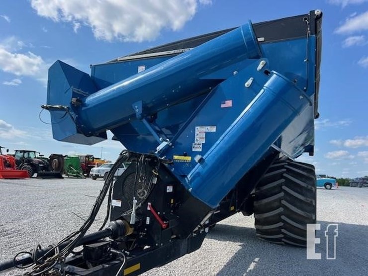 2023-kinze-1121-image-11