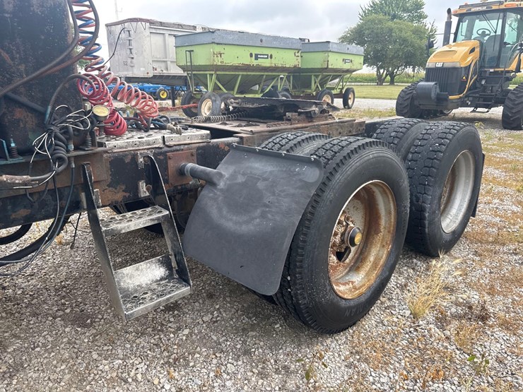 1987-kenworth-t600-image-5
