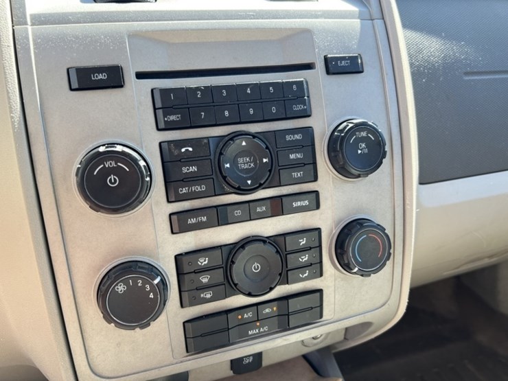 2012-ford-escape-image-22