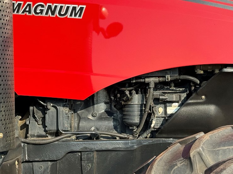 2022-case-ih-magnum-340-image-3