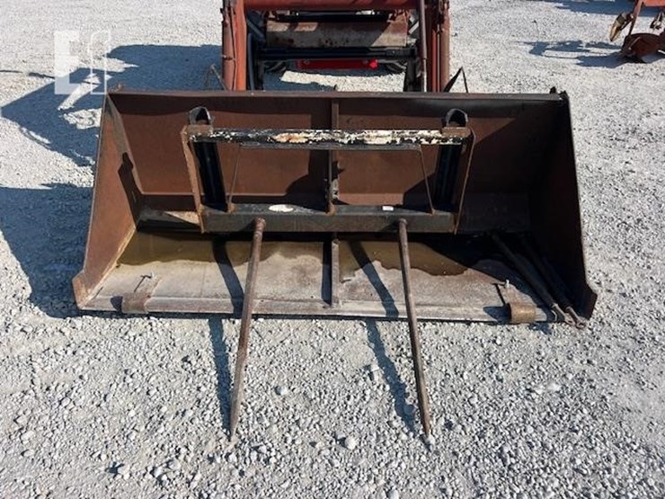 massey-ferguson-175-image-10