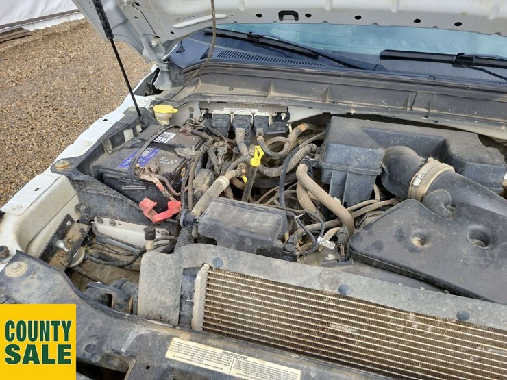 2013-ford-f250-image-16