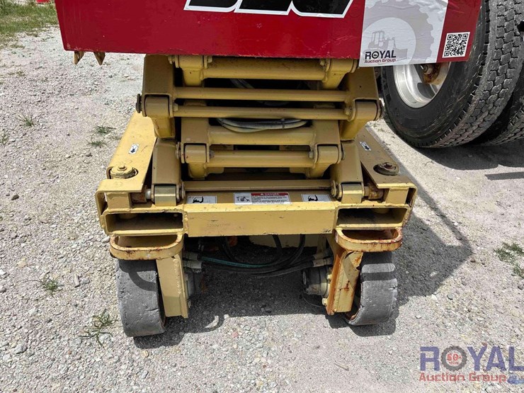 jlg-1932e2-image-7