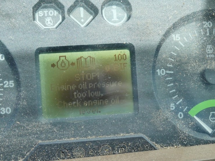 john-deere-7520-image-12