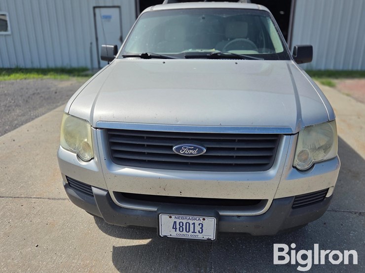 2006-ford-explorer-xls-image-2