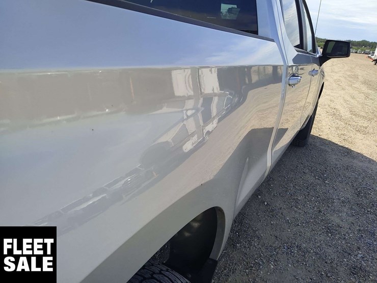 2019-chevrolet-silverado-1500-image-28