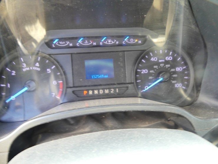 2019-ford-f350-xl-image-15