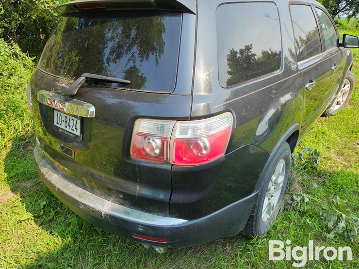 2007-gmc-acadia-image-9