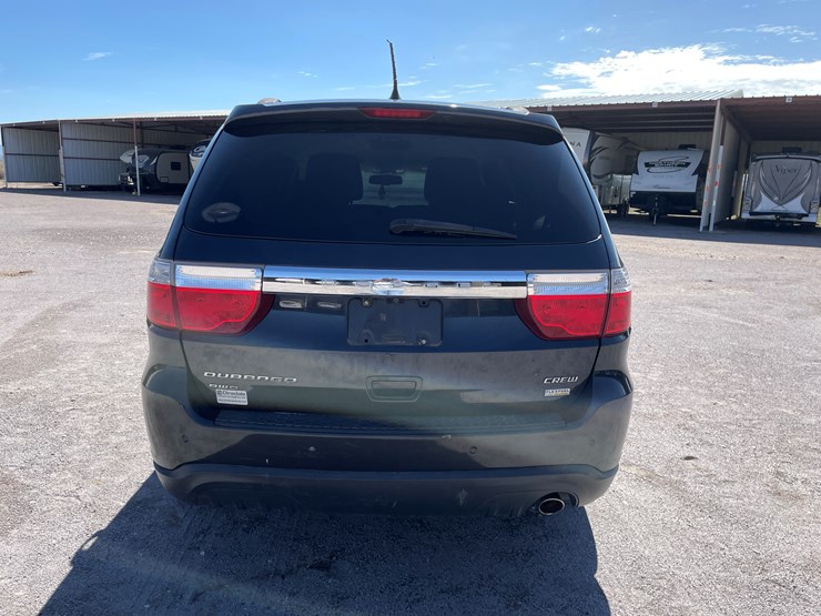 2013-dodge-durango-image-96